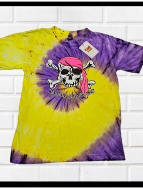 NWT Exist Kids Myrtle Beach SC Tie Dye Pirate Skull T-Shirt Size L